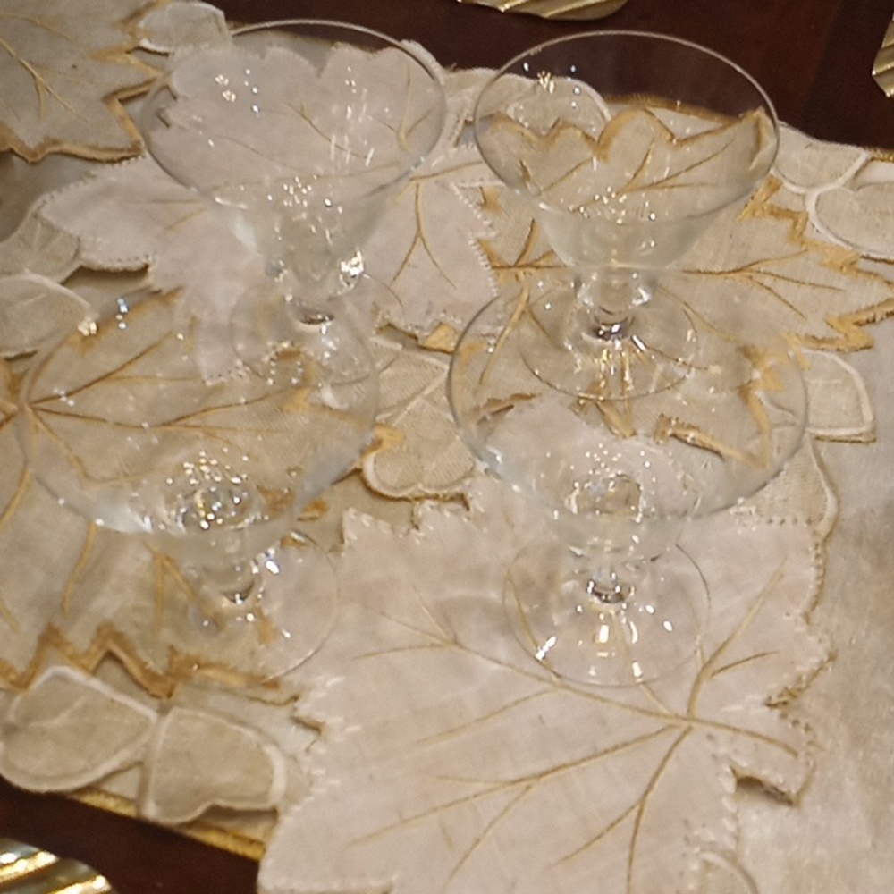 FINE CRYSTAL MARTINI GLASSES
